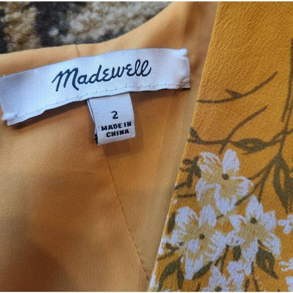 Madewell Dress Women's 2 Golden Yellow Silk Wrap Maxi Butterfly Garden Floral - Picture 4 of 6